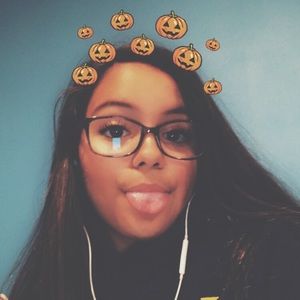 Meet your Posher, Kaylee